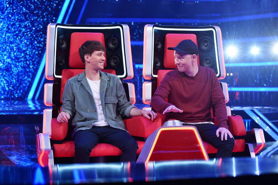 "The Voice Kids": Lukas Nimscheck (l.) und Florian Sump (r.) als Coaches bei "The Voice Kids" Lukas Nimscheck (l.) und Florian Sump (r.) als Coaches bei "The Voice Kids"