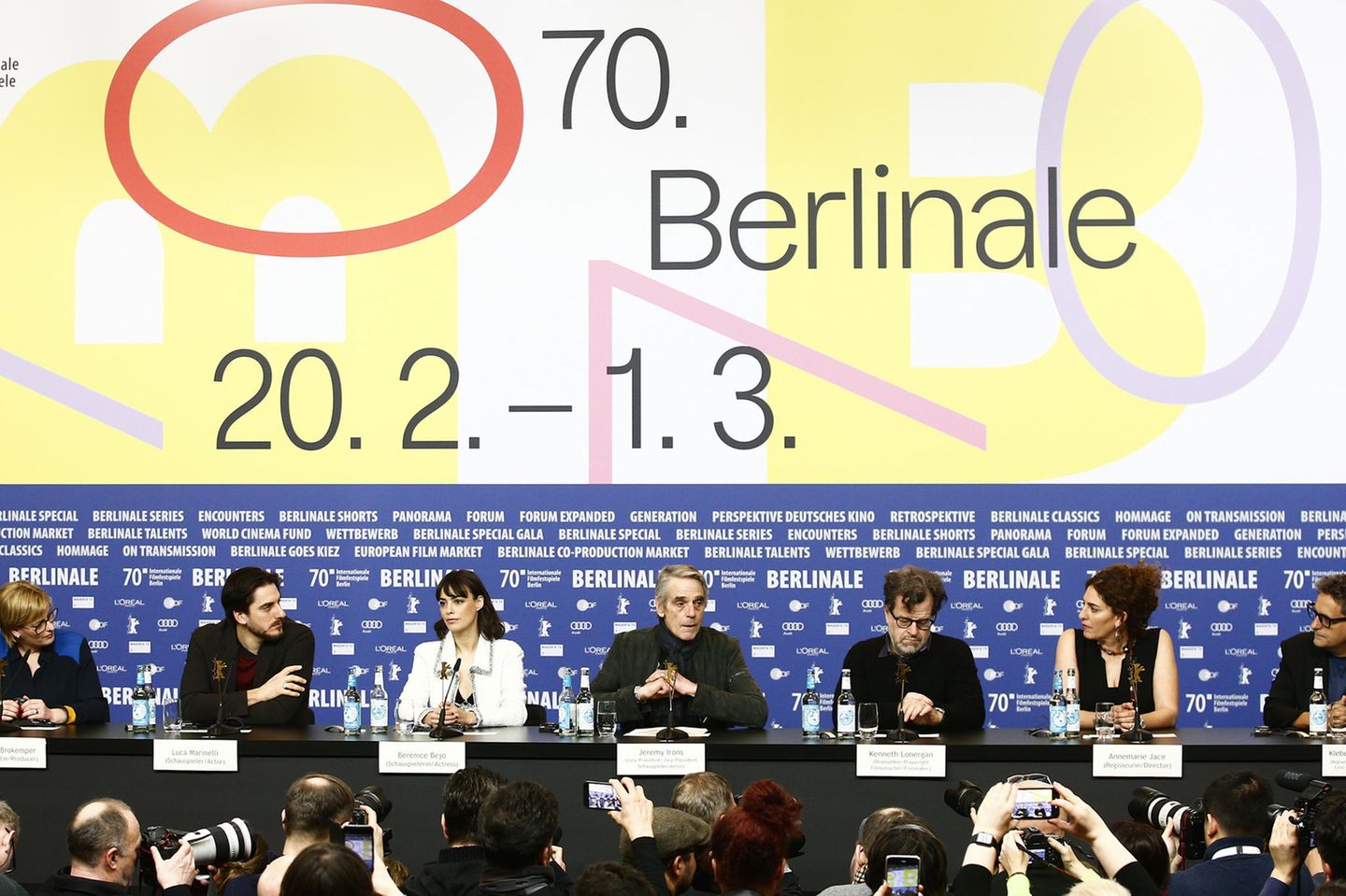 7 Köpfe für die 70. Berlinale: Die Jury stellt sich den Fragen der Pressevertreter.