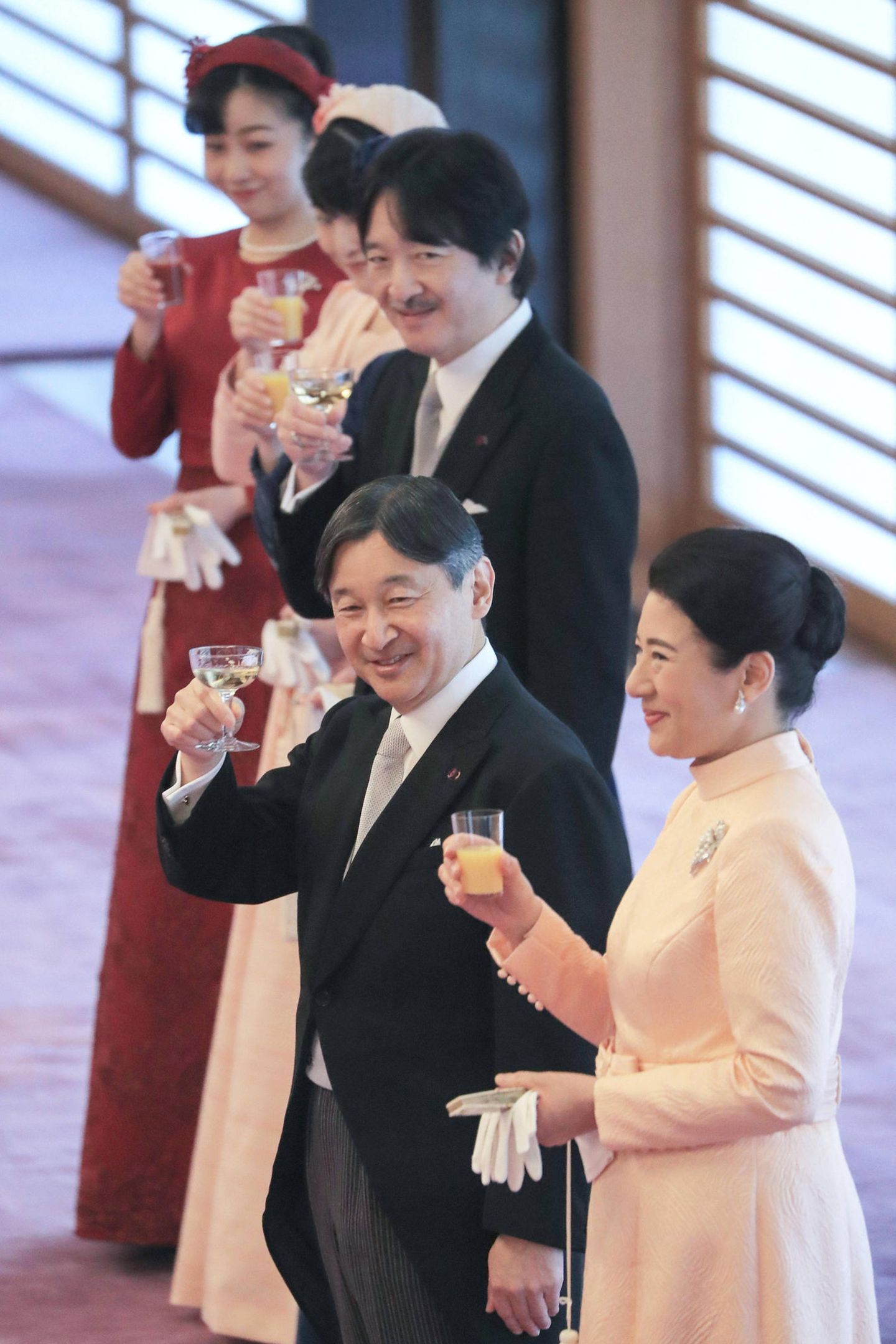 Kaiser Naruhito feiert 60. Geburtstag