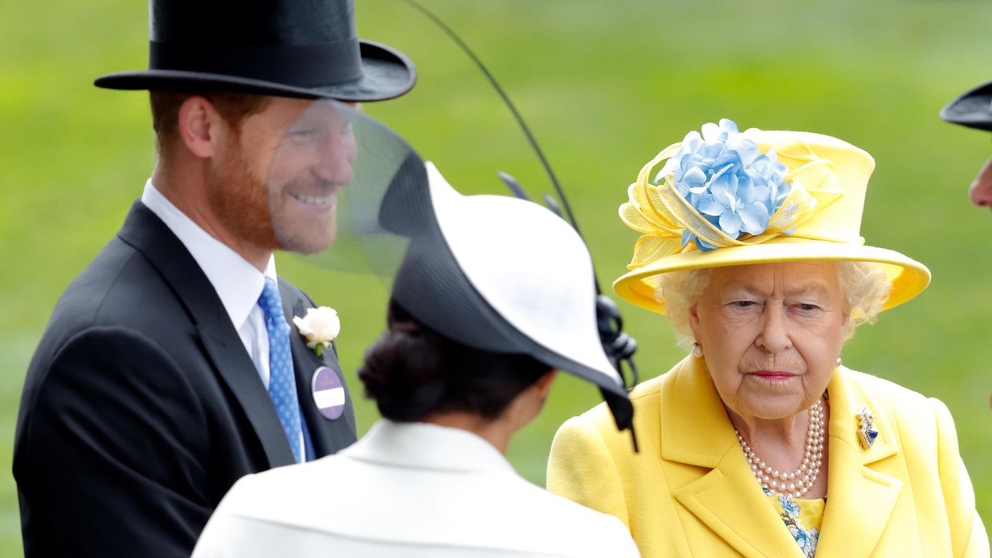 Prinz Harry: Queen Elizabeth "todunglücklich" über Baby ...