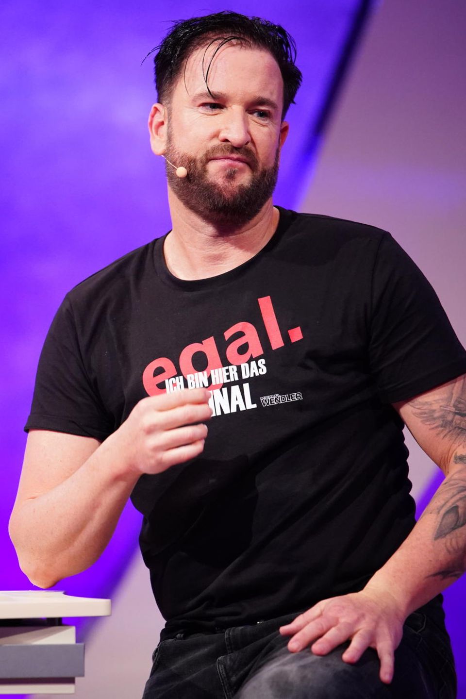 Michael Wendler mit dem Stein des Anstosses: dem "Orginal"-Shirt