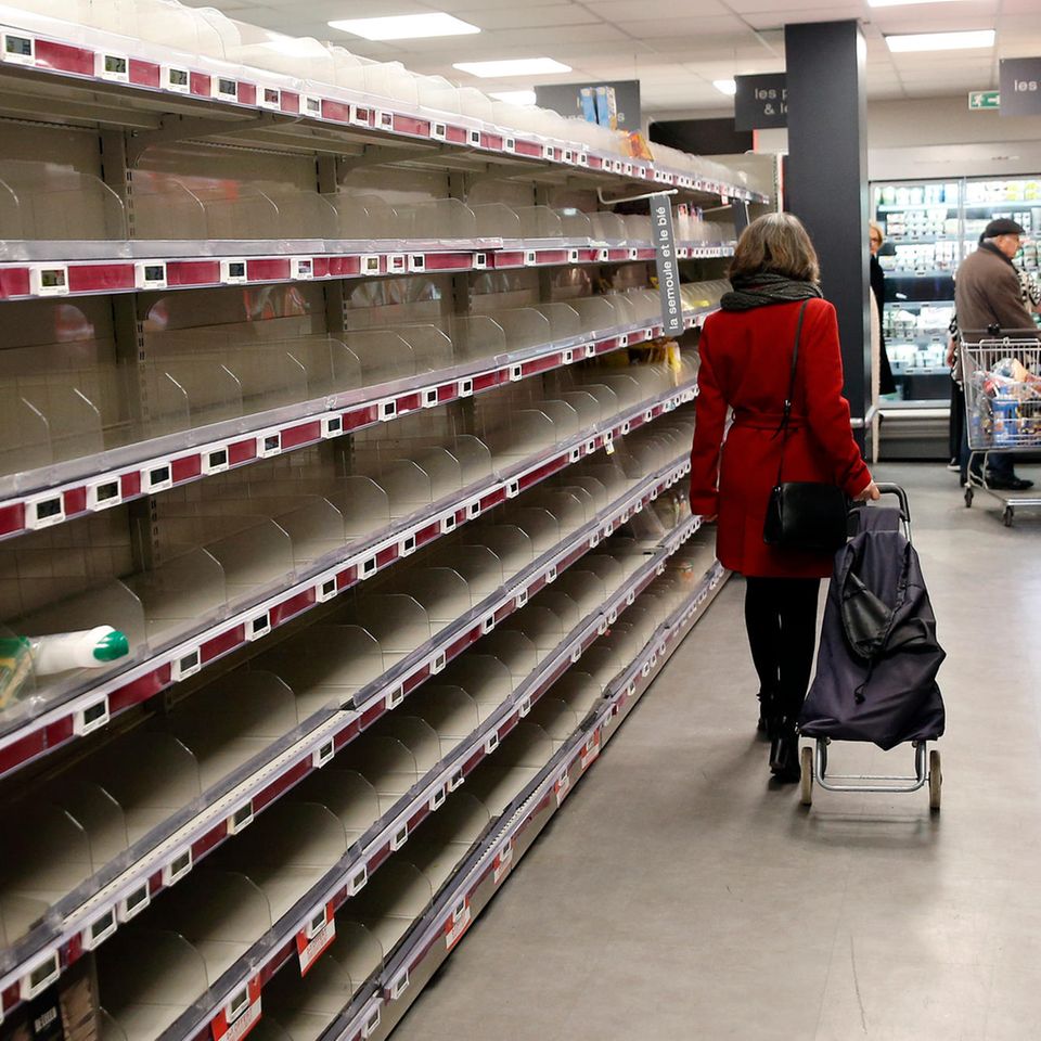 Wegen des Coronavirus sind aktuell viele Supermärkte wie leergefegt. 