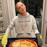Chiara Ferragni hat die erste Pizza ihres Lebens gebacken, und das als Italienerin!