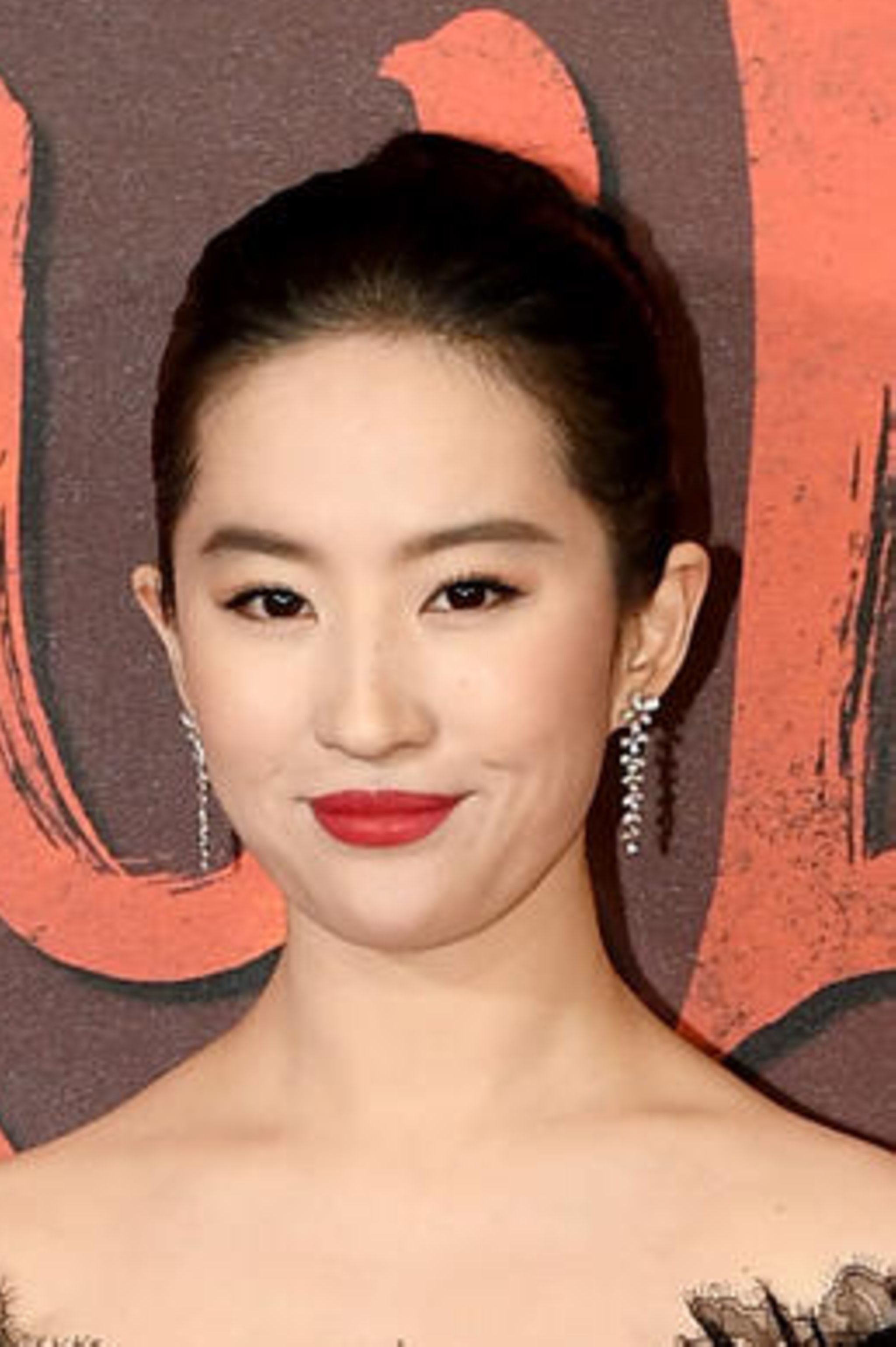 Liu Yifei - Starporträt, News, Bilder | GALA.de