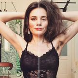 Jetzt wird's haarig: Schauspielerin Joyce Ilg zeigt, was die Zeit in Isolation mit ihr gemacht hat. Auf humorvolle Weise präsentiert sie ein Vorher-Nachher-Bild aus ihrem Badezimmer.