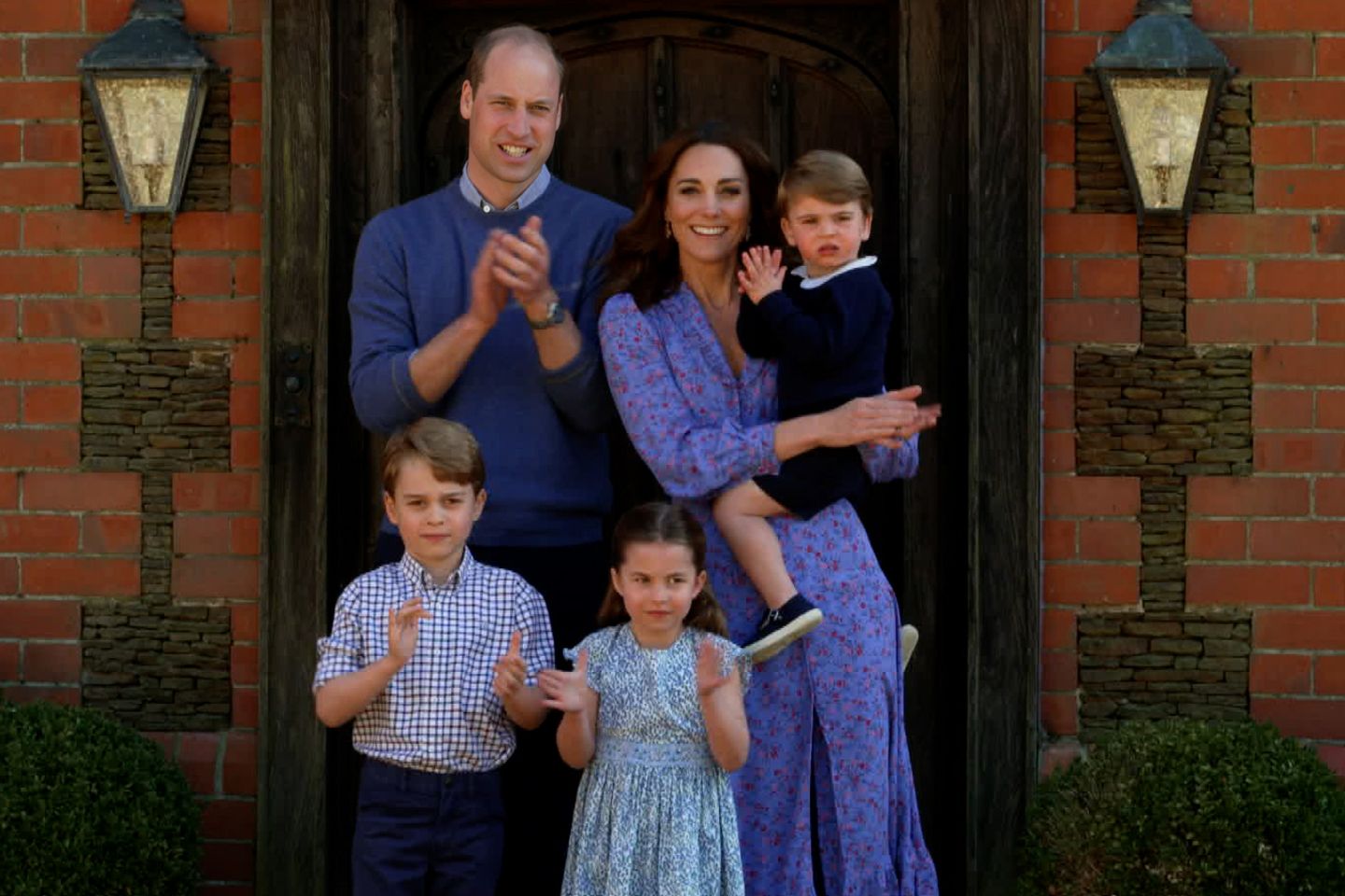 Royals Neue Fotos Von George Charlotte Und Louis Gala De