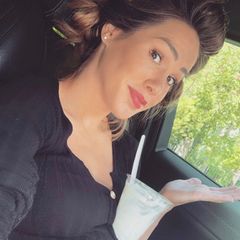 28. Mai 2020  Der Bauch wächst und wächst. Im letzten Drittel ihrer Schwangerschaft konstatiert Angelina Heger lakonisch auf Instagram: "Ok, es ist soweit, ich brauche keinen Tisch mehr." Getränke oder Eisbecher können locker auf dem Bauch abgestellt werden.