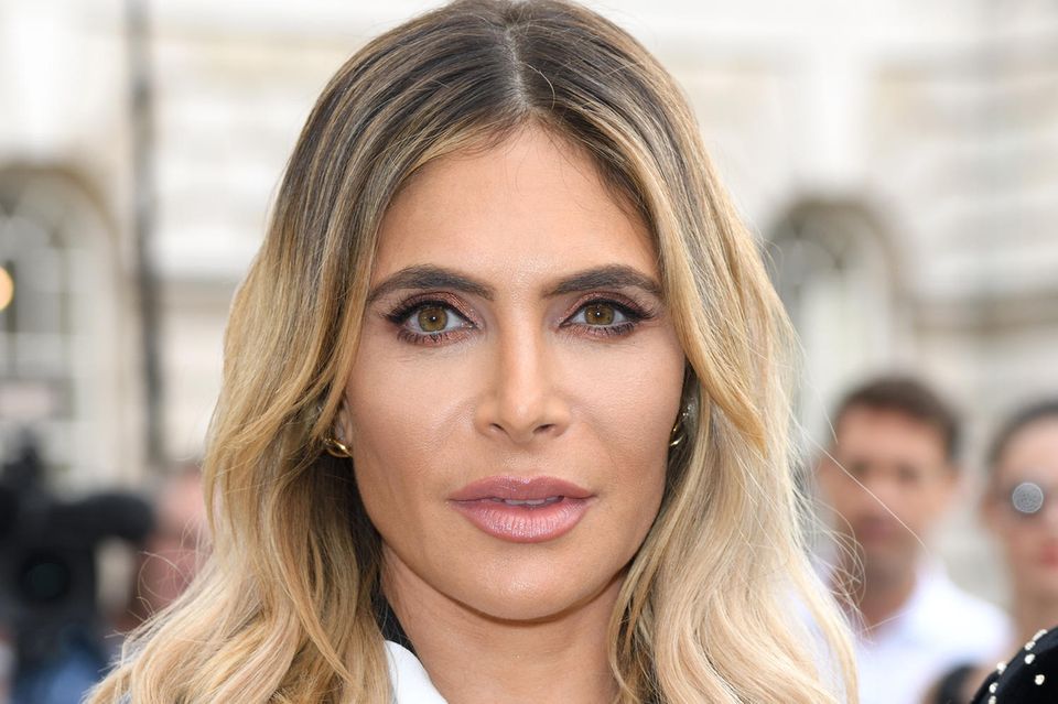 Ayda Field Galade 1492