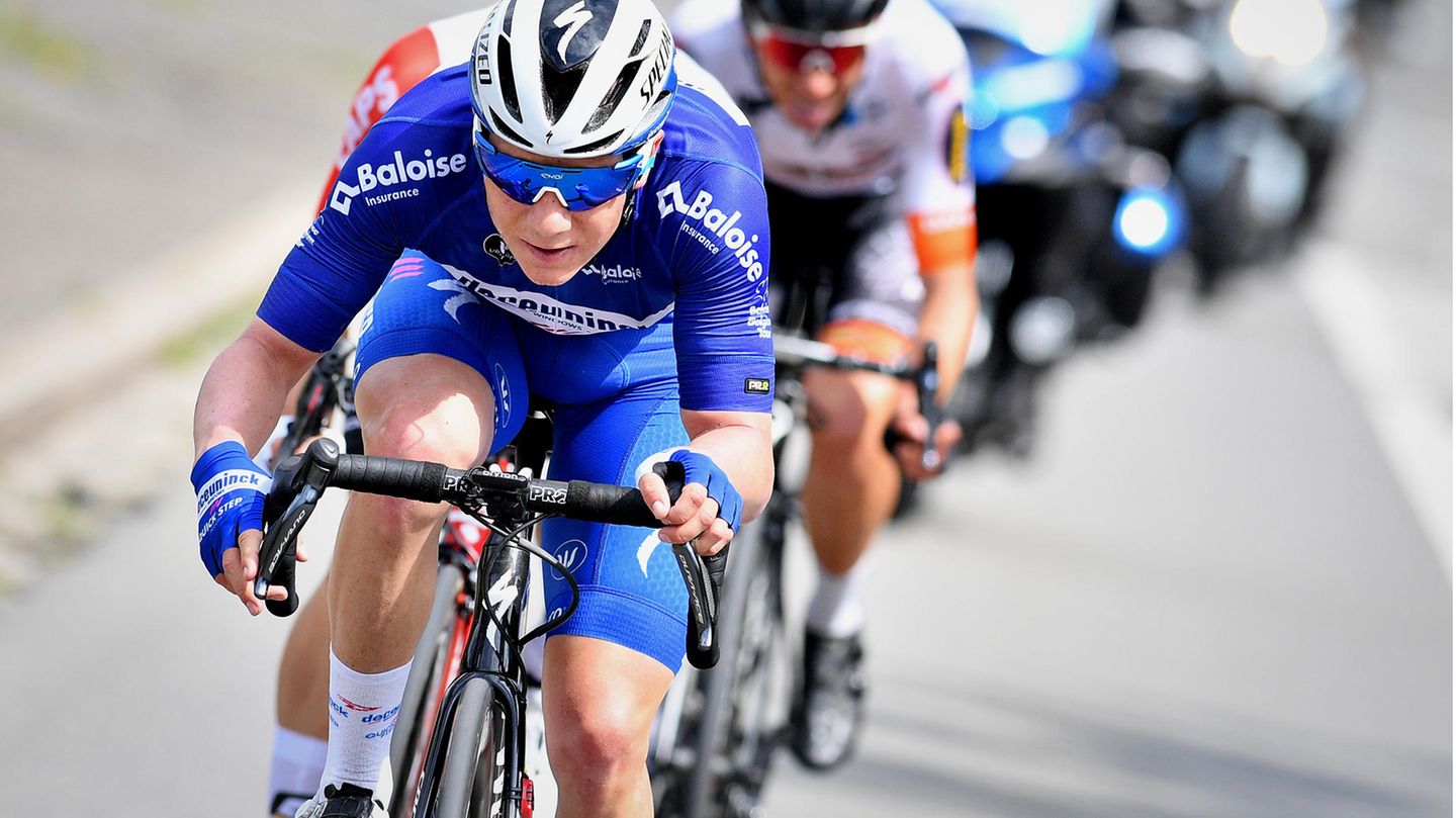 Remco Evenepoel: Horror-Crash bei Lombardei-Tour | GALA.de