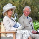 15. August 2020  Prinz Charles und Herzogin Camilla nehmen an der nationalen Gedenkfeier zum 75. Jahrestag des "Victory Over Japan Day" an der Gedenkstätte "National Memorial Arboretum" in Staffordshire teil. Großbritannien und Japan gedenken am sogenannten "V-J Day" dem Weltkriegsende im Pazifik.