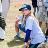 Auch Prinzessin Estelle ist mit Hündchen Rio an ihrer Seite beim sportlichen Ereignis im Park dabei.
