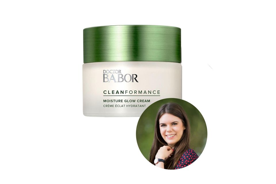 GALA Green Beauty-Probe : Online-Redakteurin Jessica testet die Glow Cream der Cleanformance-Linie von Doctor Babor. Die Cream ist frei von tierischen Inhaltsstoffen, Gluten, Laktose, Silikon, Parabene, Mineralölen, Mikroplastik sowie synthetischen Rohstoffen. Online-Redakteurin Jessica testet die Glow Cream der Cleanformance-Linie von Doctor Babor. Die Cream ist frei von tierischen Inhaltsstoffen, Gluten, Laktose, Silikon, Parabene, Mineralölen, Mikroplastik sowie synthetischen Rohstoffen.