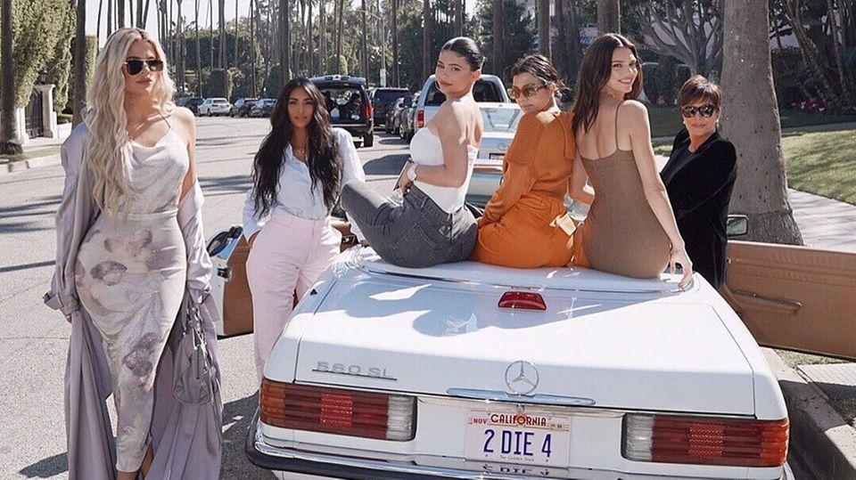 Khloé, Kim, Kylie, Kourtney, Kendall, Kris Khloé, Kim, Kylie, Kourtney, Kendall, Kris