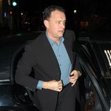 Seit einigen Jahren zählt Hollywood-Star Tom Hanks zu den absoluten Verfechtern von Elektro-Autos. Ein ganz spezielles Modell hat es ihm angetan. Kantig, monströs und grün – der riesige Hybrid-Scion XB, der mit einem System namens eBox auf Strom umgestellt wurde, ist ein echter Koloss. Nicht für jeden was …