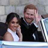 Es war die Hochzeit des Jahres 2018. Prinz Harry gab seiner Meghan das Ja-Wort. Kurz nach der Trauung wechselte das royale Paar Kleidung und Wagen, um zur Hochzeitsparty ins Frogmore House zu gelangen. Mit einem ganz besonderes Vehikel …