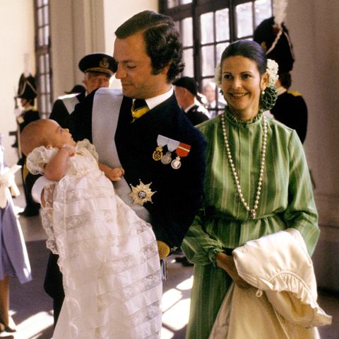 Royale Täuflinge: Prinzessin Victoria mit König Carl Gustaf und Königin Silvia von Schweden