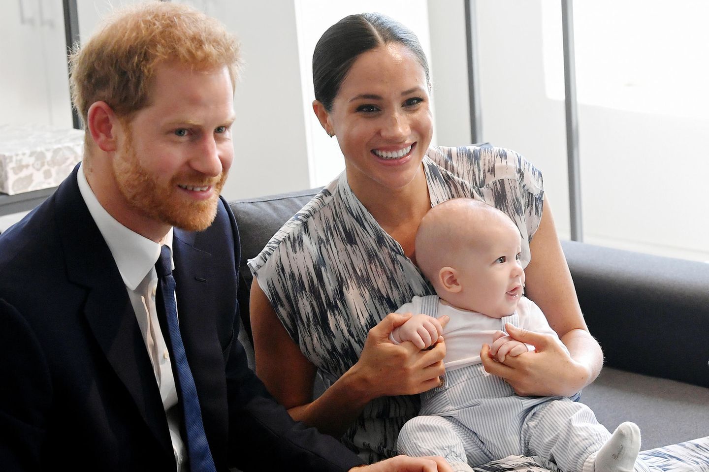 Royals Harry Meghan Archie Grussen Mit Neuem Foto Zu Weihnachten Gala De