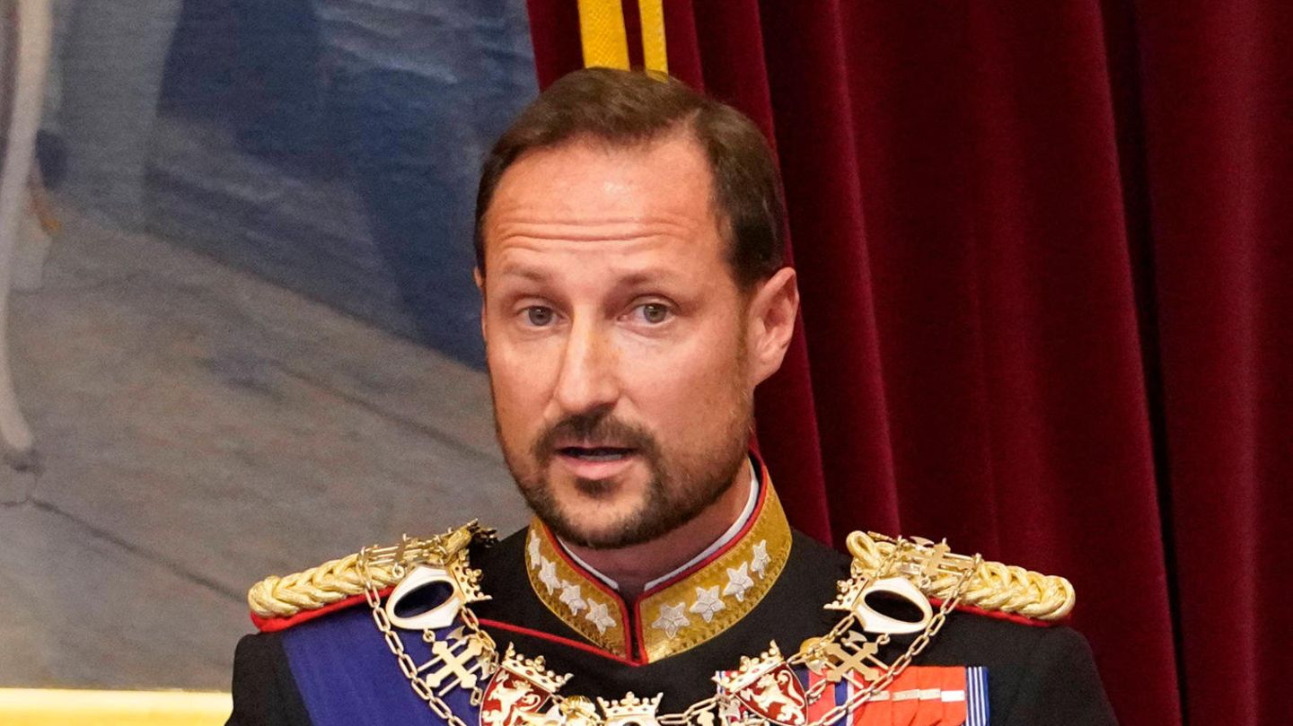 Prinz Haakon Er äußert sich zum Gesundheitszustand von König Harald