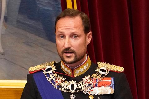 Prinz Haakon: Er äußert Sich Zum Gesundheitszustand Von König Harald ...