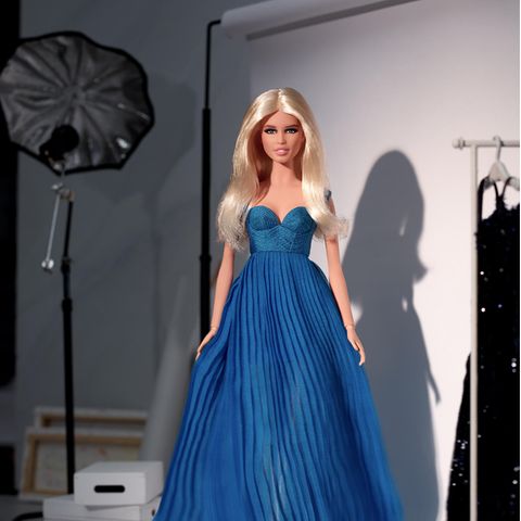 Claudia Schiffer als Barbie
