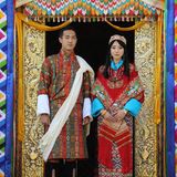 Hochzeitsfreude im Königreich Bhutan: Prinzessin Eeuphelma Choden Wangchuck und Dasho Thinlay Norbu haben im Dechencholing-Palast in Thimphu geheiratet.
