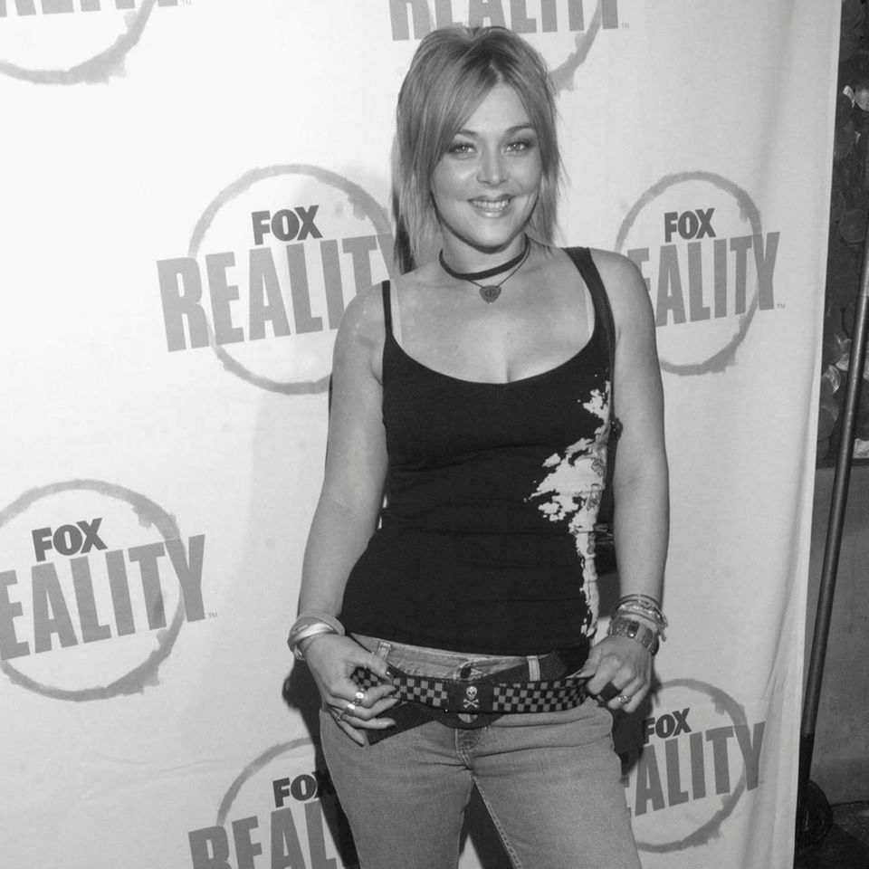 Nikki McKibbin (†42)