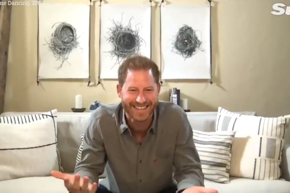 Prinz Harry: Prinz Harry im Videocall mit JJ Chalmers Prinz Harry im Videocall mit JJ Chalmers