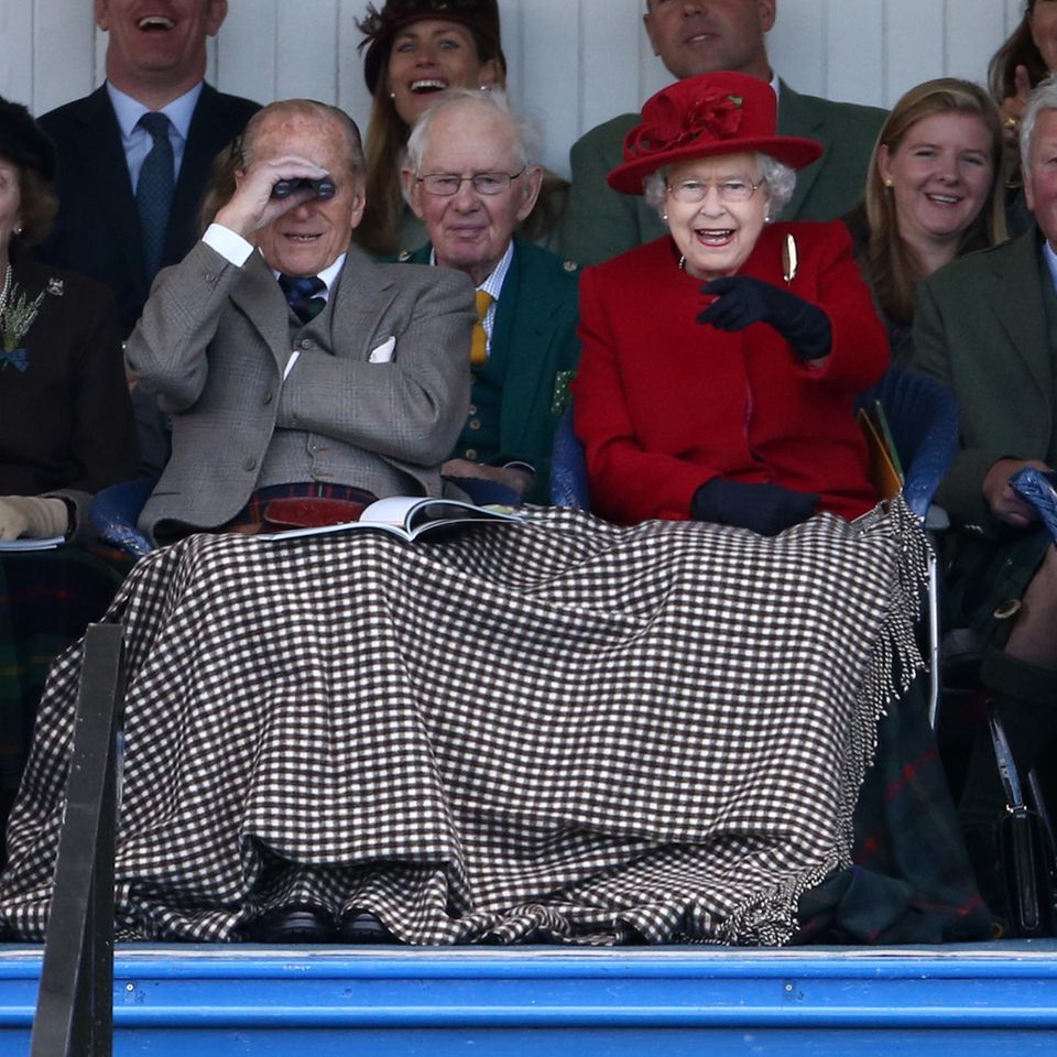 Queen Elizabeth + Prinz Philip