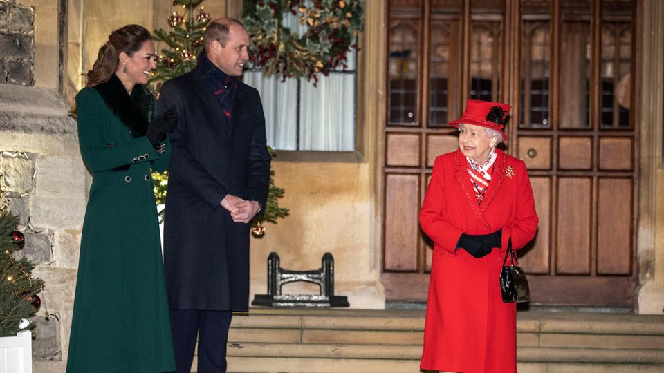 Herzogin Meghan + Prinz Harry: Herzogin Catherine, Prinz William und Queen Elizabeth Herzogin Catherine, Prinz William und Queen Elizabeth