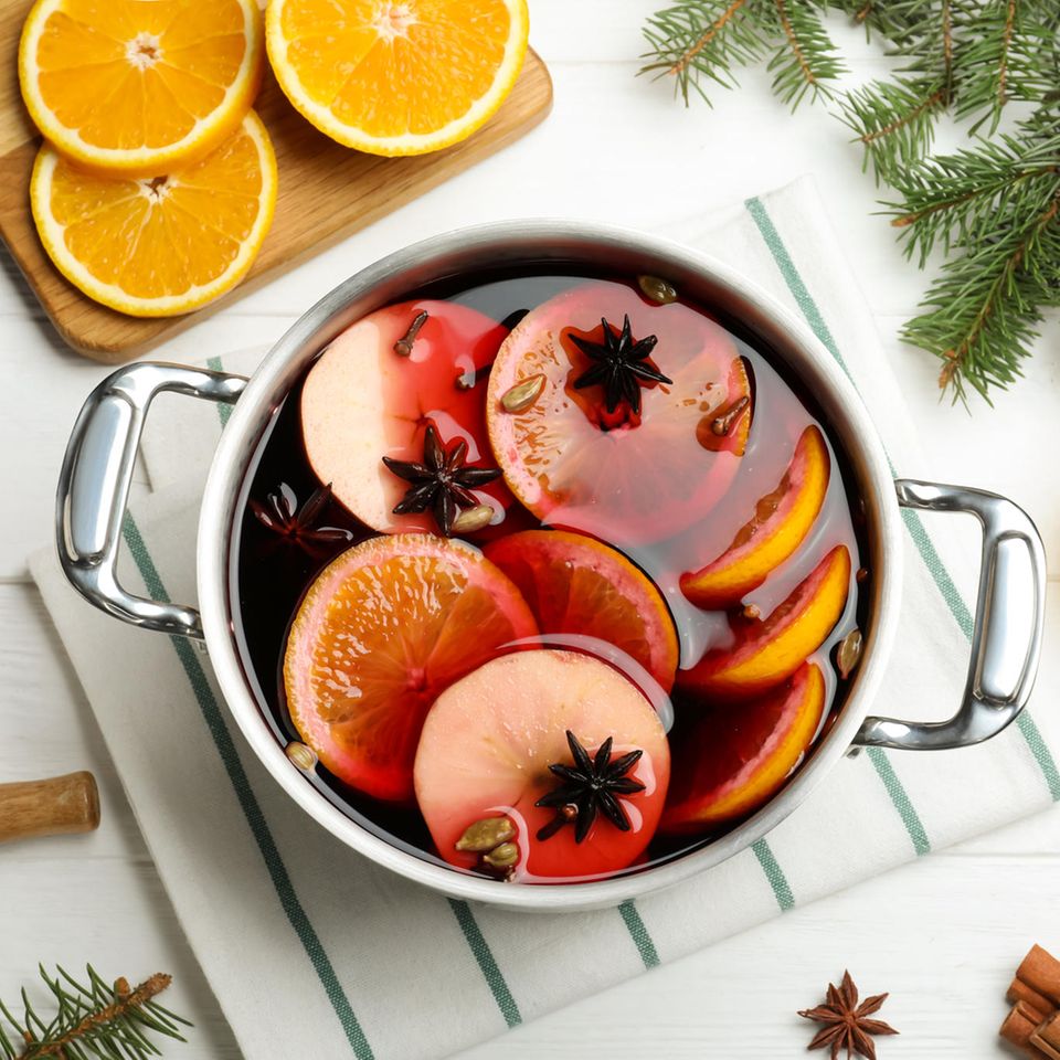 Das traditionelle Heißgetränk in der Weihnachtszeit: Glühwein