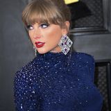 Laut Quellenangaben hat Taylor Swift in ihrer Karriere bisher weltweit mehr als 210 Millionen Tonträger verkauft. Eine Zahl, auf die sie sehr stolz sein kann. Heute (13. Dezember) feiert die hübsche Blondine ihren 31. Geburtstag. 