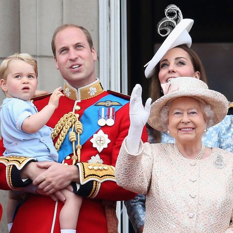 Queen Elizabeth, Prinz William, Herzogin Catherine, Prinz Harry