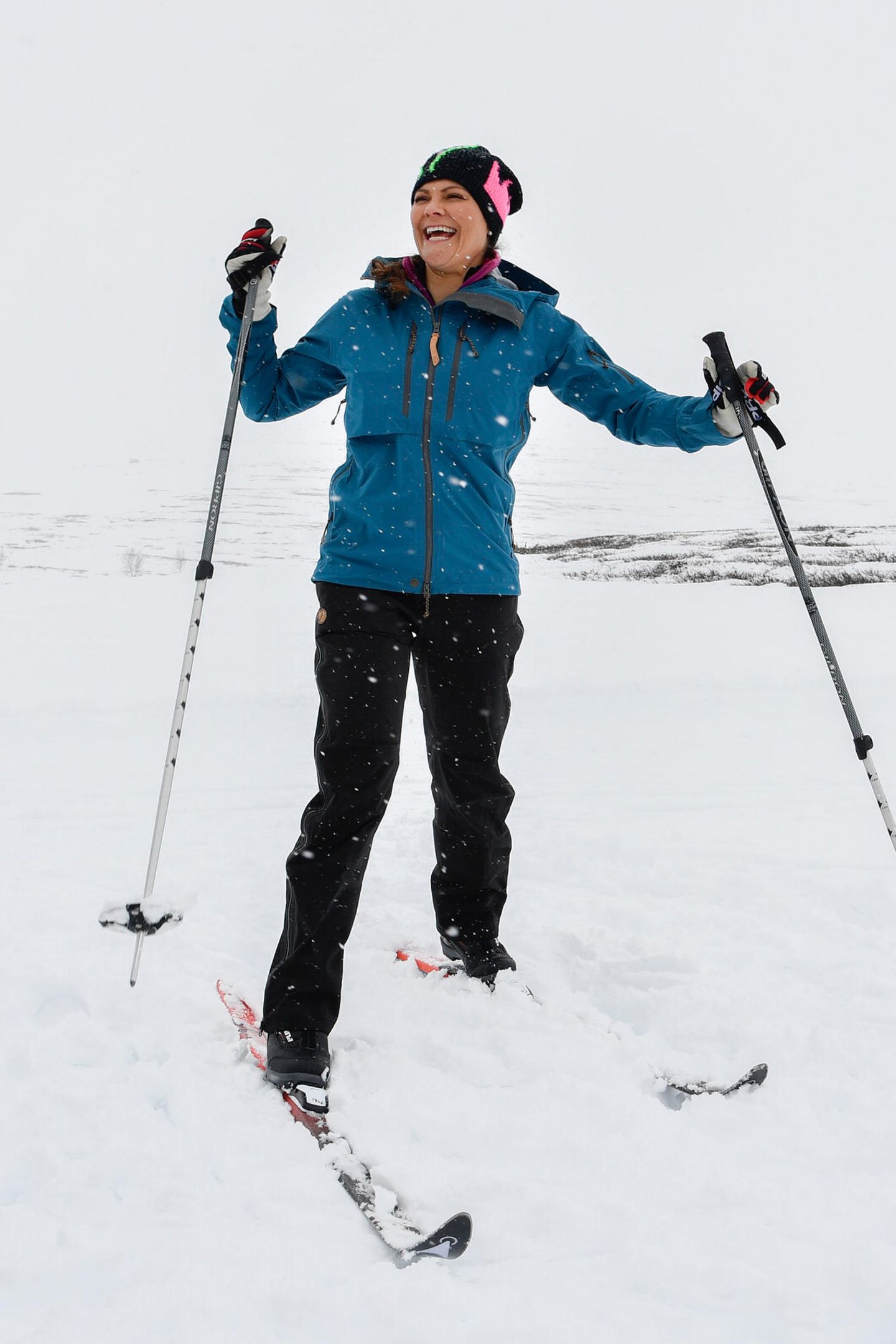 25. April 2018  Den Spaß kann man Prinzessin Victoria bei ihrer Skiwanderung durch die Provinz Lappland wirklich ansehen.