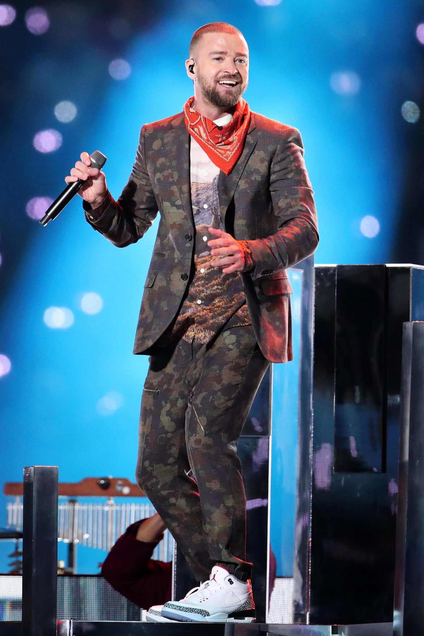 2018  Justin Timberlake sorgt mit seiner Halbzeitshow im Camouflage-Anzug beim 52. Super Bowl im U.S. Bank Stadium in Minneapolis Minnesota für gute Laune.
