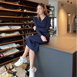 Ein Traum! Der Kleiderschrank in der neuen Düsseldorfer Wohnung von Ann-Kathrin Götze und ihrem Mann Mario lässt Herzen höher schlagen. Das stylische Chaos zu ihren Füßen inklusive! Jetzt will Ann-Kathrin einige Designerteile verkaufen. Vielleicht um Platz für neue zu schaffen? 