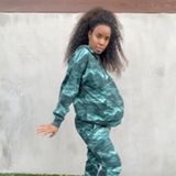 Sängerin Kelly Rowland hat während ihrer zweiten Schwangerschaft besonders viel Power: Auf Instagram überrascht sie ihre fast elf Millionen Follower regelmäßig mit Tanzeinlagen oder TikTok-Videos. Dabei immer im Fokus: ihre XXL-Babykugel, wie hier zuletzt am 26. Januar. Das Bild wurde wenige Tage vor der Geburt von Sohn Noah aufgenommen. 