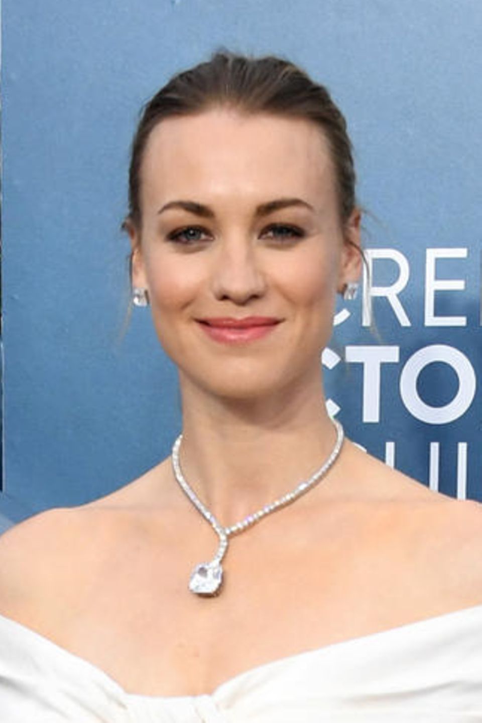 Yvonne Strahovski Yvonne Strahovski