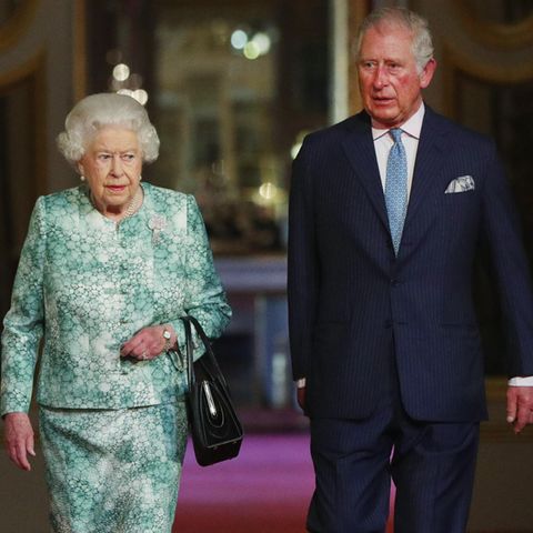 Queen Elizabeth II. + Prinz Charles