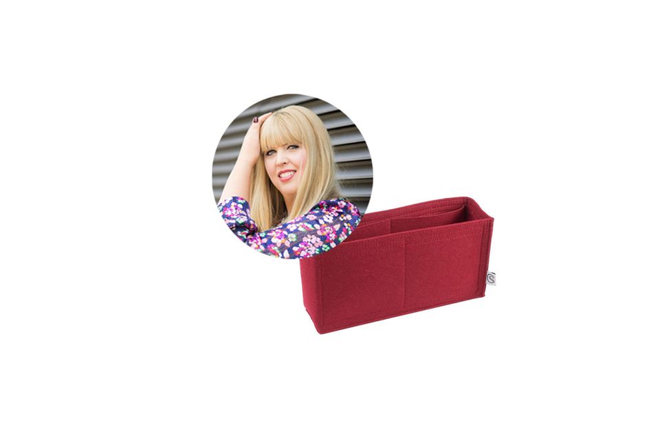 Must-Have: Ein Organizer für die Lieblings-Designer-Bag? Head of Beauty- & Fashion Nane hat das getestet. Ein Organizer für die Lieblings-Designer-Bag? Head of Beauty- & Fashion Nane hat das getestet.
