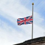 Ein Land in Trauer: Der Union Jack auf dem Buckingham Palast hängt auf Halbmast.
