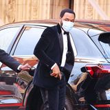 Mal was anderes: Chiwetel Ejiofor hat sich für seinen Auftritt als BAFTA-Presenter für einen schwarz-blauen Samt-Anzug entscheiden.