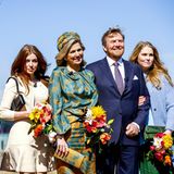 Bei strahlendem Sonnenschein kommt die niederländische Königsfamilie in Eindhoven an. König Willem-Alexander scheint diesen besonderen Tag mit seinen Mädels sehr zu genießen. 