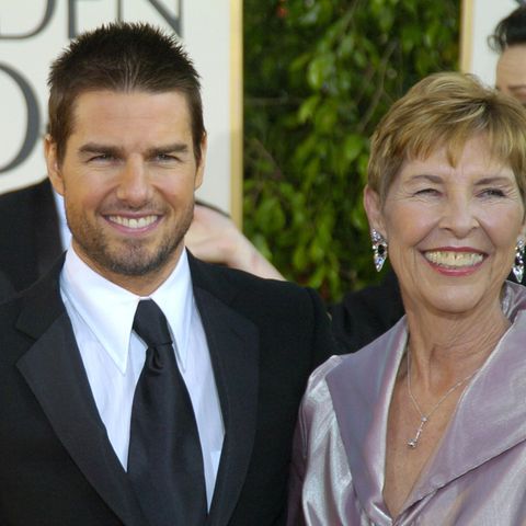 Tom Cruise mit seiner Mutter Mary Lee Mapothe bei den Golden Globes