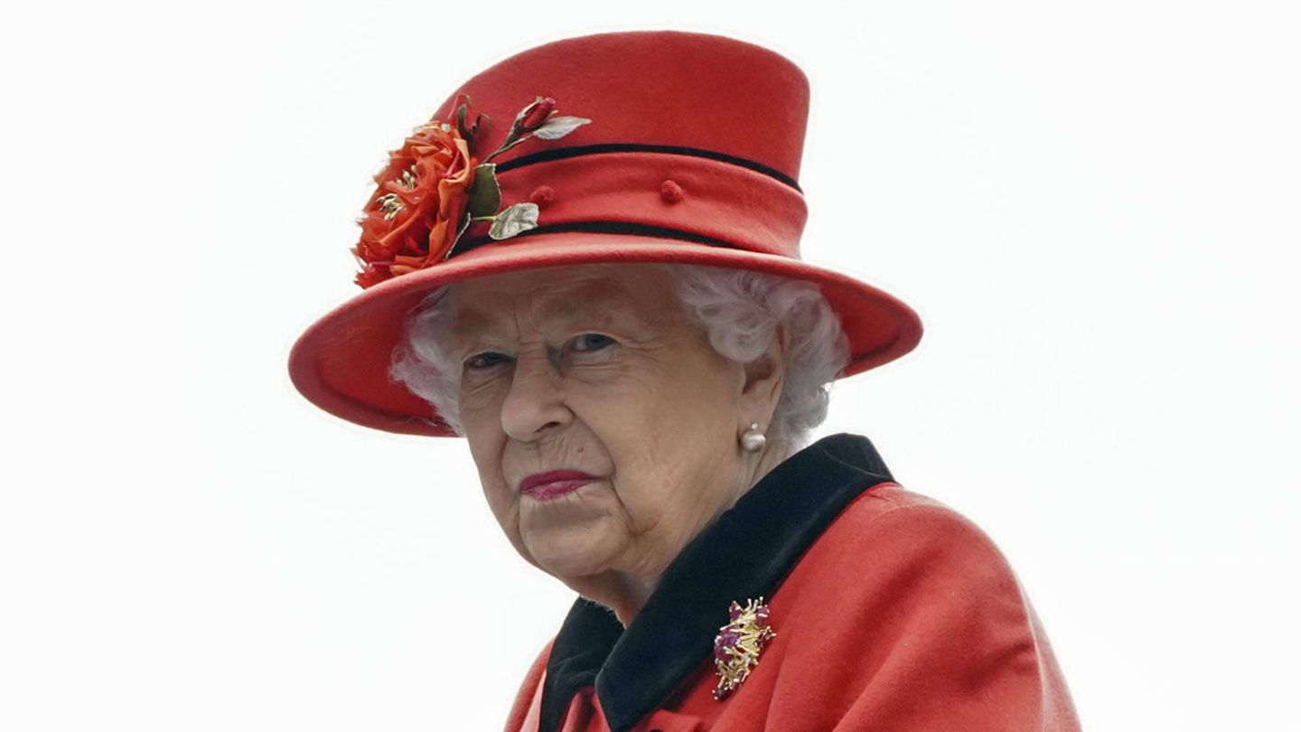 Video Queen Elizabeth Ist dieser Auftritt eine Botschaft an Harry