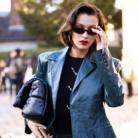 WOW!: Bella Hadid in Paris mit Sonnenbrille