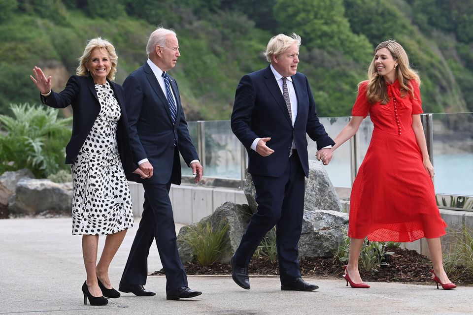 Dr. Jill Biden: Jill und Joe Biden treffen sich mit Boris Johnson und seiner Frau Carrie. Jill und Joe Biden treffen sich mit Boris Johnson und seiner Frau Carrie.