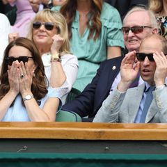 Im Wimbledon-Finale 2019 besiegte Novak Đoković Roger Federer in einem Fünf-Satz-Krimi. Es war das längste Wimbledon-Finale der Geschichte – und auch Herzogin Catherine und Prinz William wurde das Duell zu viel ...