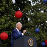 4. Juli 2021  Während der Feierlichkeiten zum "Independence Day" in Washington, hält Präsident Joe Biden eine offizielle Rede. Gefeiert wird dieser besondere Tag mit einem großen BBQ und Feuerwerk am Abend. 