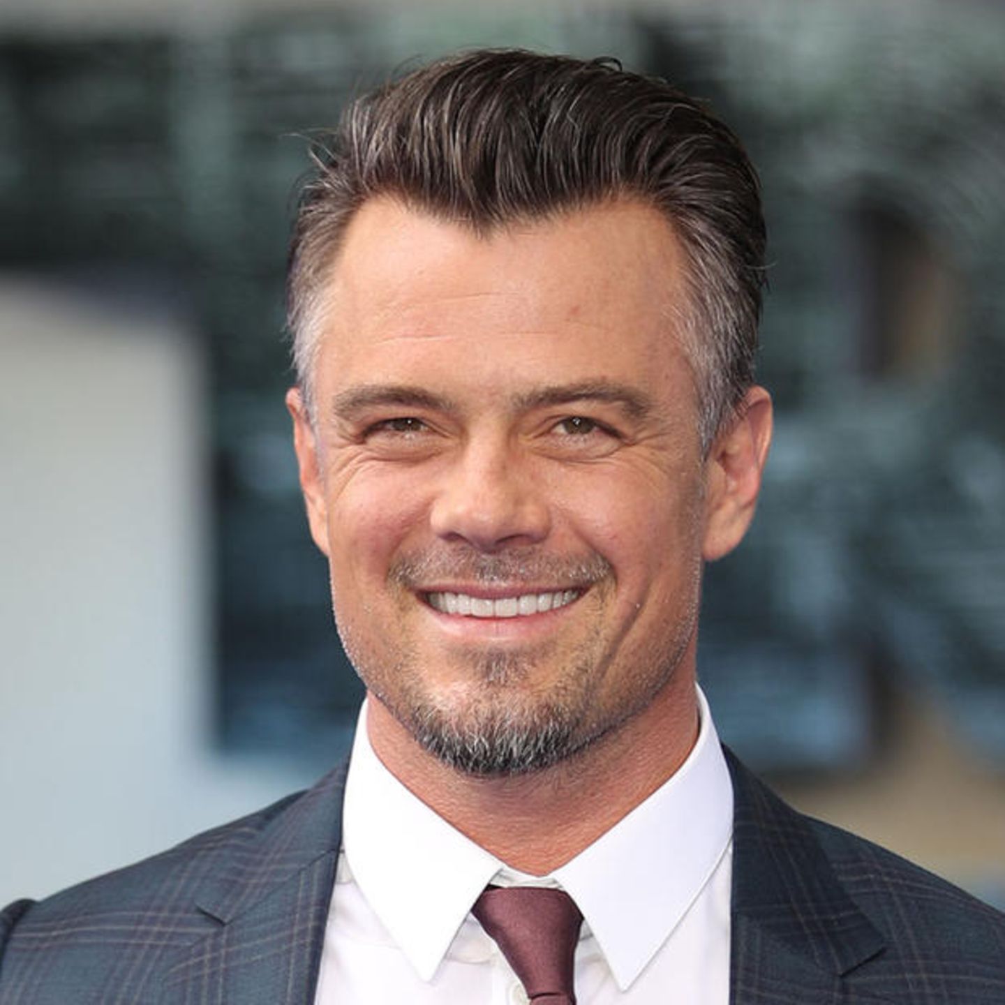 16 Josh Duhamel Hair Robertariaan 