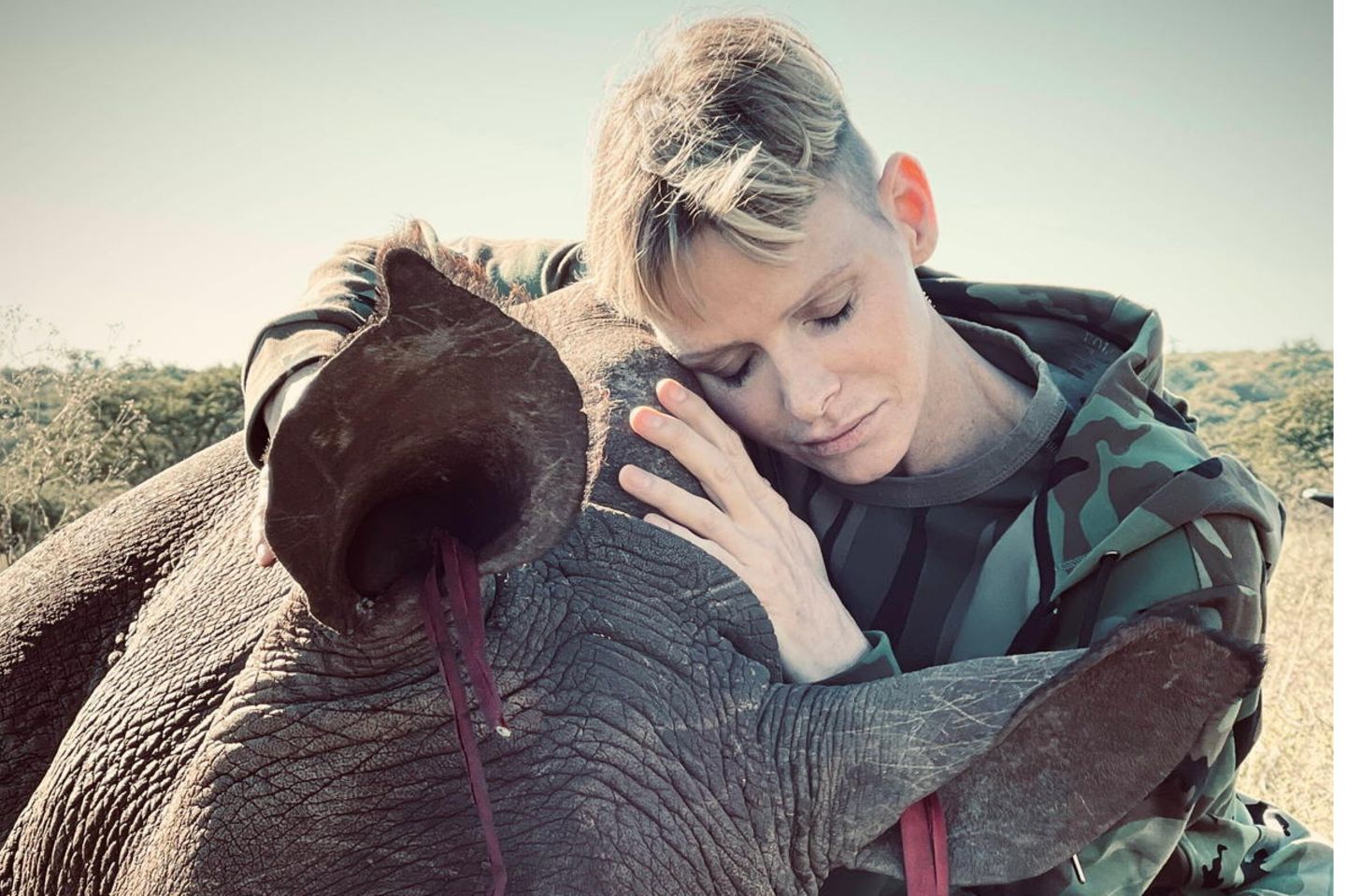 Fürstin Charlène während ihrer Reise nach Südafrika für eine Naturschutzmission im Mai 2021, bei der sie sich besonders für härtere Maßnahmen gegen die Nashorn-Wilderei einsetzte.